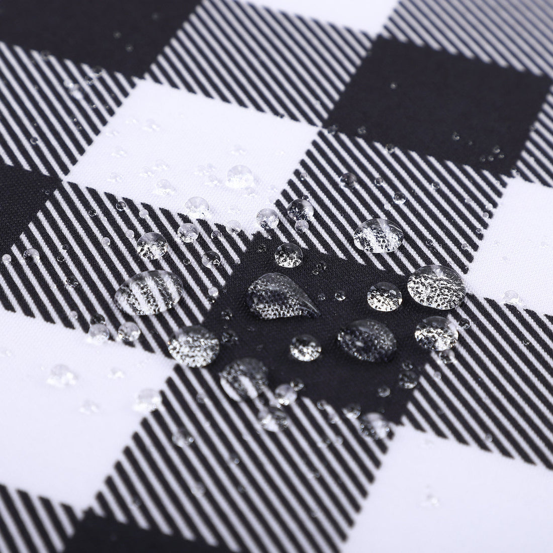 Tovaglia da esterno quadrata Garvee Buffalo Check in poliestere impermeabile 52x52 cm nero/bianco rustico