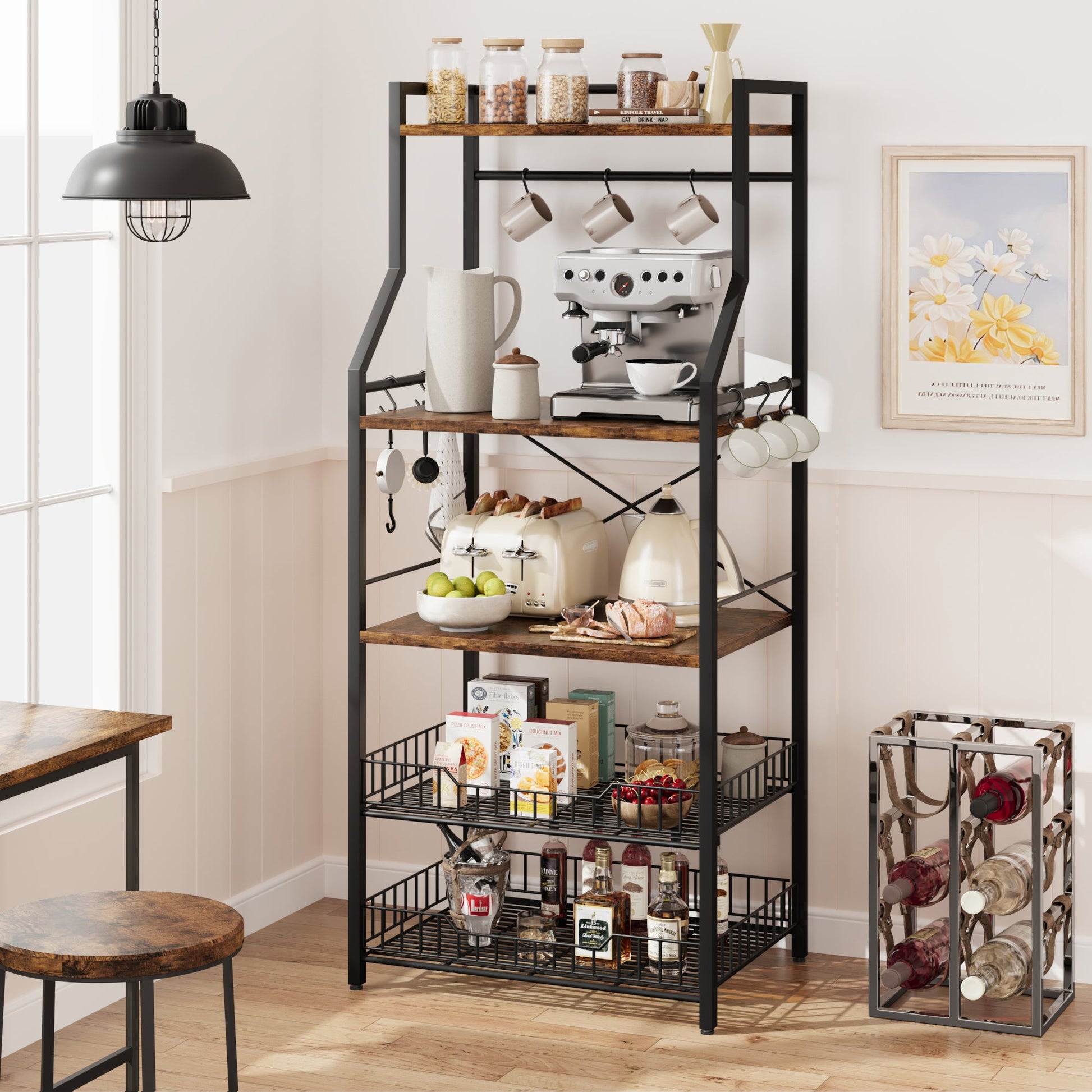Scaffale da panettiere Garvee con 2 grandi cestini in filo metallico, 5 ripiani, robusto e durevole, per riporre gli utensili da cucina, angolo caffè, MDF e acciaio