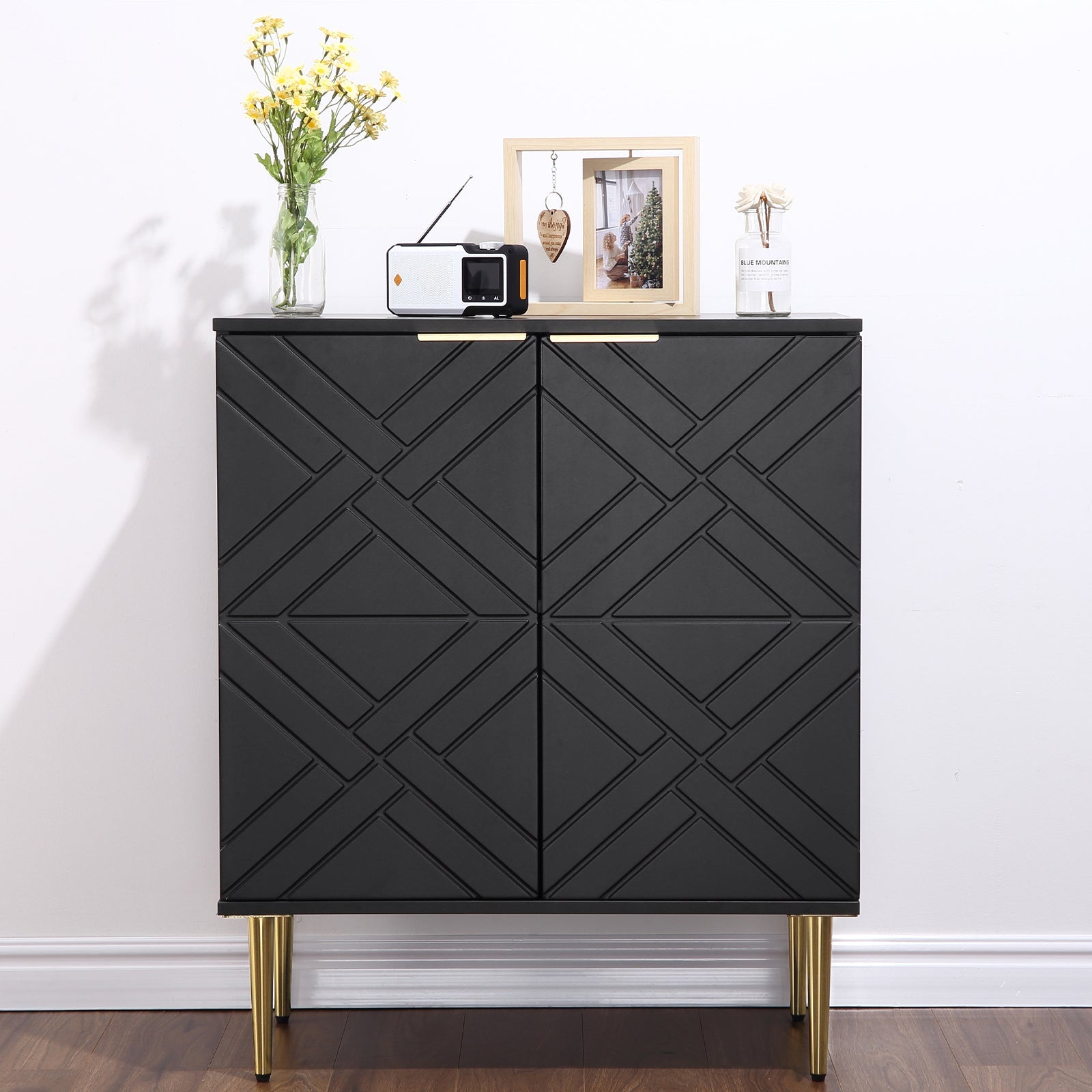 Credenza da cucina Garvee Buffet con 2 ante, bancone da caffè da 29", design moderno, legno MDF, piedini regolabili in metallo, spazio di archiviazione versatile, sala da pranzo e corridoio