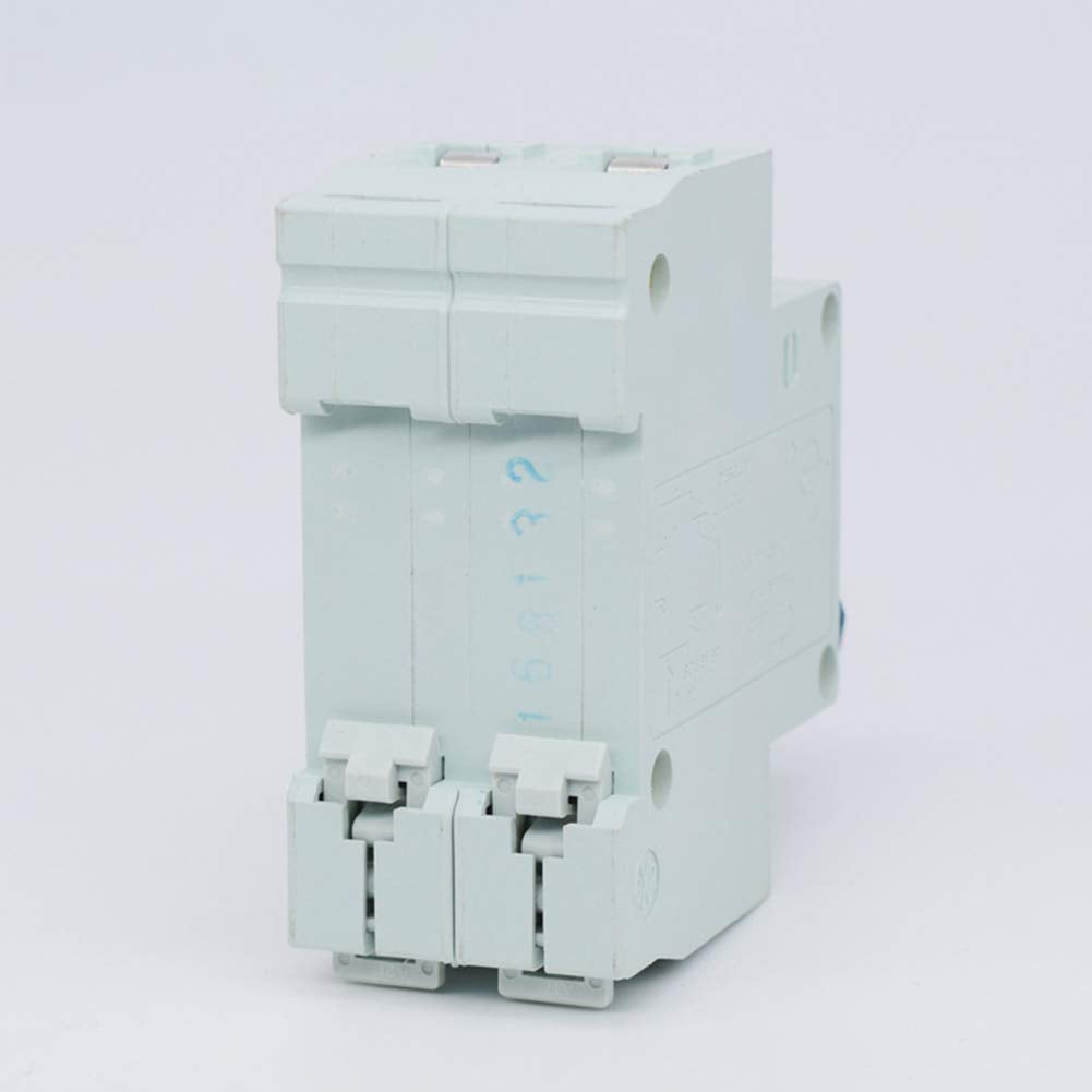 Interruttore magnetotermico CC Garvee 2P32A per impianti solari, elevata sicurezza, materiale robusto, impianti fotovoltaici, affidabile, facile da installare