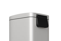 Pattumiera da cucina in metallo Garvee da 13 gal/50 L con coperchio, antiruggine, chiusura ammortizzata, per cucine piccole, bianca, sottile, con maniglia