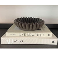 Garvee Ciotola Decorativa in Resina Bianca, Artigianale, Moderna, 25x25x6cm, Perfetta per Tavoli da Caffè e Ingressi