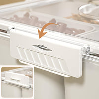 Vassoio di servizio diviso Garvee Large Snack Box con coperchio per piatti da snack portatili, organizer trasparente con scomparti multipli.