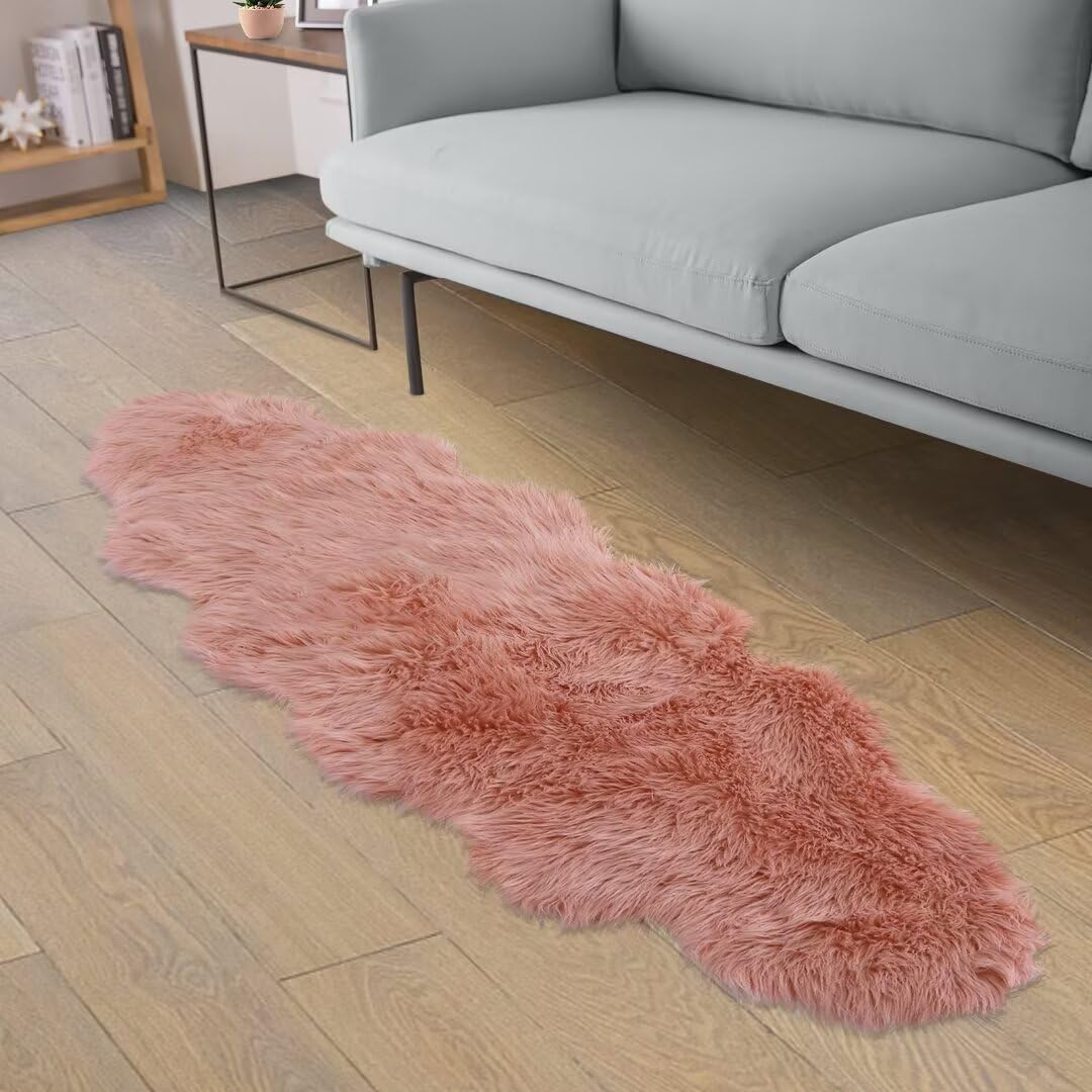 Tappeto in pelliccia sintetica GARVEE, soffice tappeto in pelle di pecora rosa per la cameretta dei bambini, 60x160 cm, lavabile in lavatrice
