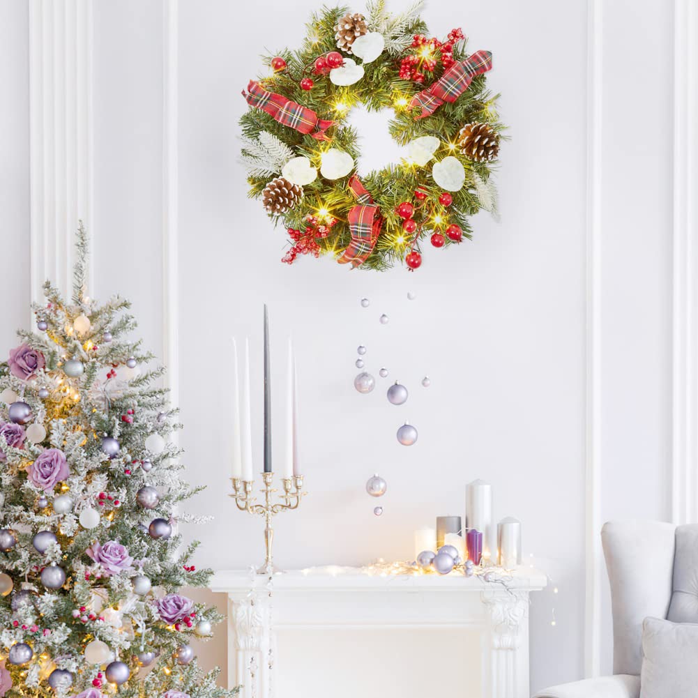 Ghirlanda natalizia GARVEE da 45 cm con 15 luci LED, pigne e bacche per la decorazione di porte e finestre, materiali naturali, stile festoso del bosco