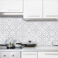 GARVEE 24 adesivi per piastrelle autoadesivi per la decorazione delle pareti, impermeabili, resistenti all'olio, in vinile, per bagno e cucina