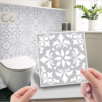 GARVEE 24 adesivi per piastrelle autoadesivi per la decorazione delle pareti, impermeabili, resistenti all'olio, in vinile, per bagno e cucina