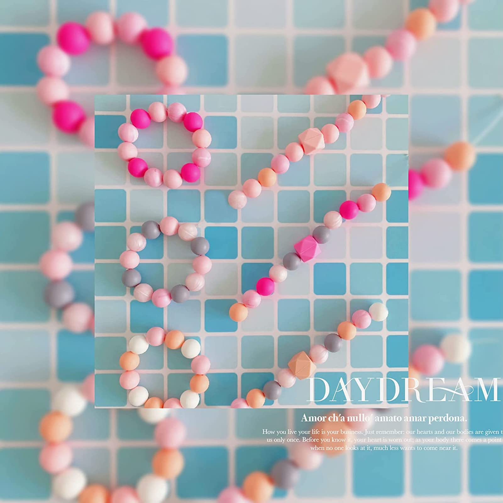 Set di perline in silicone Garvee da 95 pezzi, colori assortiti, con 80 perline rotonde (15 mm) e 15 perline poligonali (17 mm) per gioielli fai da te e portachiavi, con cavo da 2 m