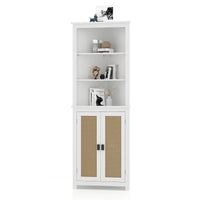 Mobiletto angolare Garvee Farmhouse da 64" di altezza con 6 ripiani e 2 ante a battente, ripiano regolabile, bianco, per soggiorno e bagno, legno, resistente all'umidità, antiribaltamento