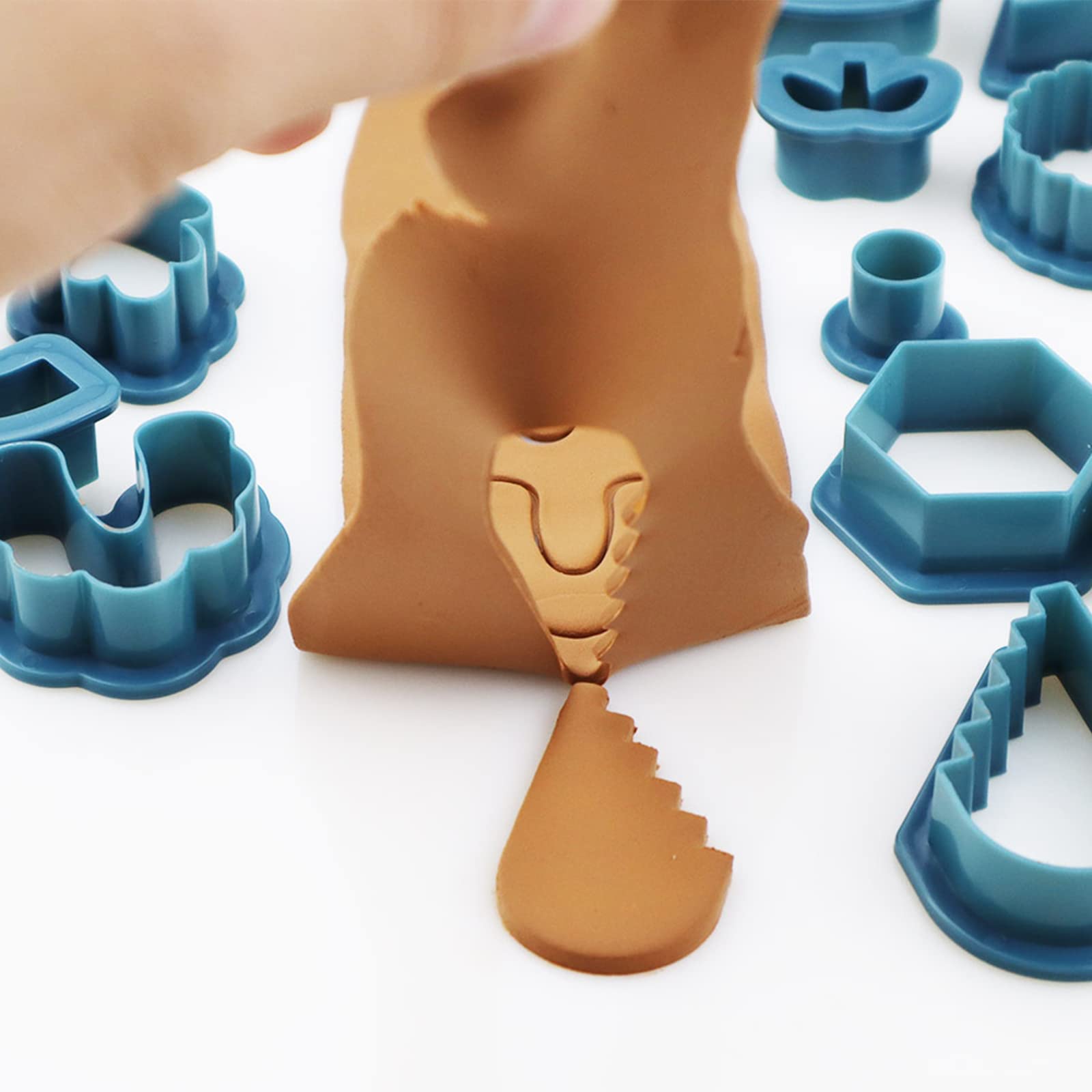 Set di orecchini in pasta polimerica Garvee da 142 pezzi, blu scuro, con fustelle, cartoncini e ganci per la creazione di gioielli, fatti a mano, kit fai da te