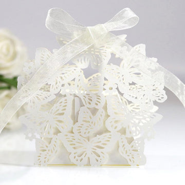 GARVEE 50 pezzi Scatole portaconfetti a forma di farfalla con nastro - Avorio per matrimoni e baby shower