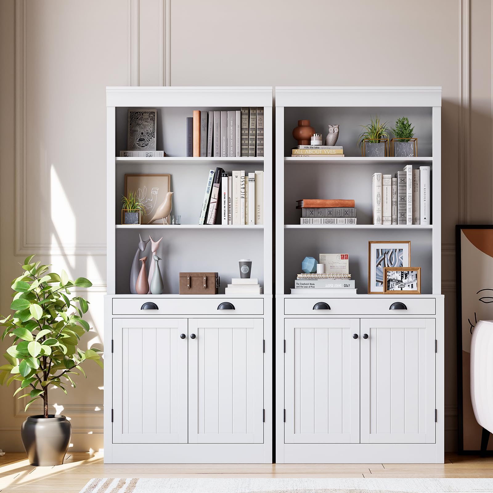 Libreria Garvee alta 71" con cassetto, 5 ripiani, ripiani regolabili, legno, ante a persiana, bianca per soggiorno e ufficio, robusta e versatile