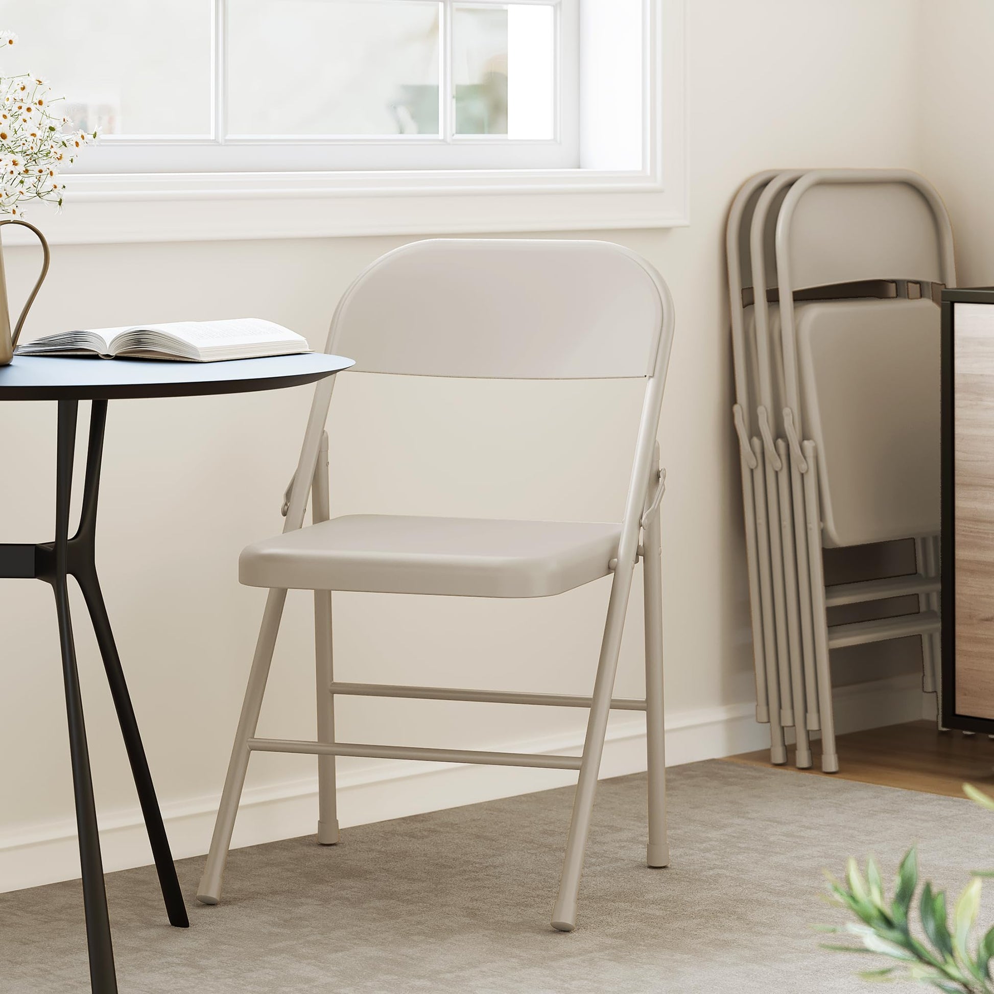 Sedie pieghevoli in acciaio Garvee con schienale, set da 4, beige, per ufficio e uso esterno, capacità di carico fino a 350 libbre, pieghevoli