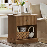 Comodino Garvee con Design a Onde, MDF, Tanto Spazio per Camera da Letto e Soggiorno, 57,7x39,7x61 cm, Marrone-Bianco - Braun-Weiß