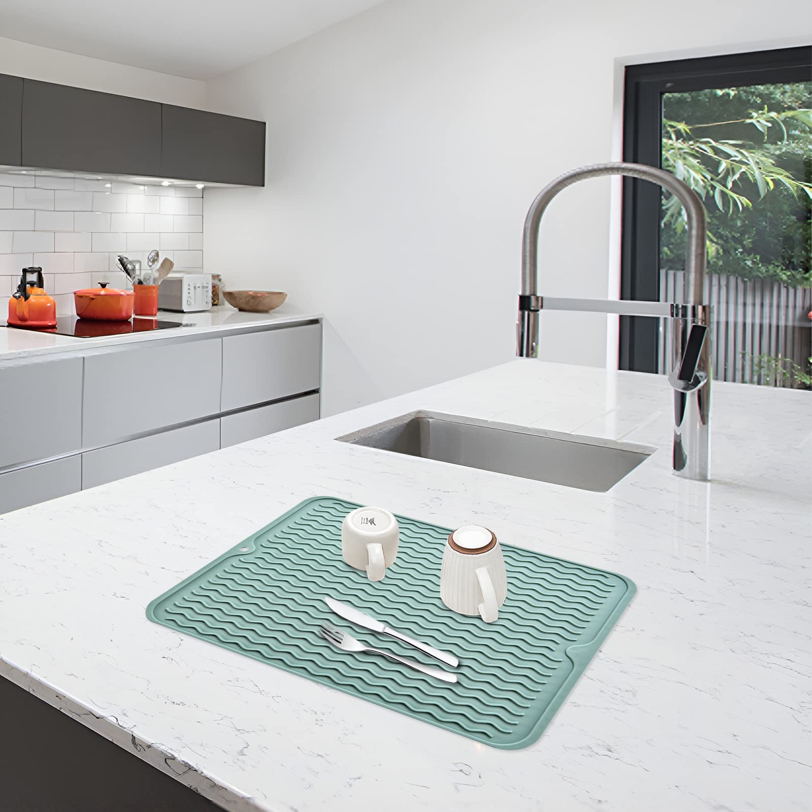 Tappetino drenante in silicone Garvee – Resistente al calore, antiscivolo, bifacciale con foro di scarico per cucina, lavello e uso quotidiano