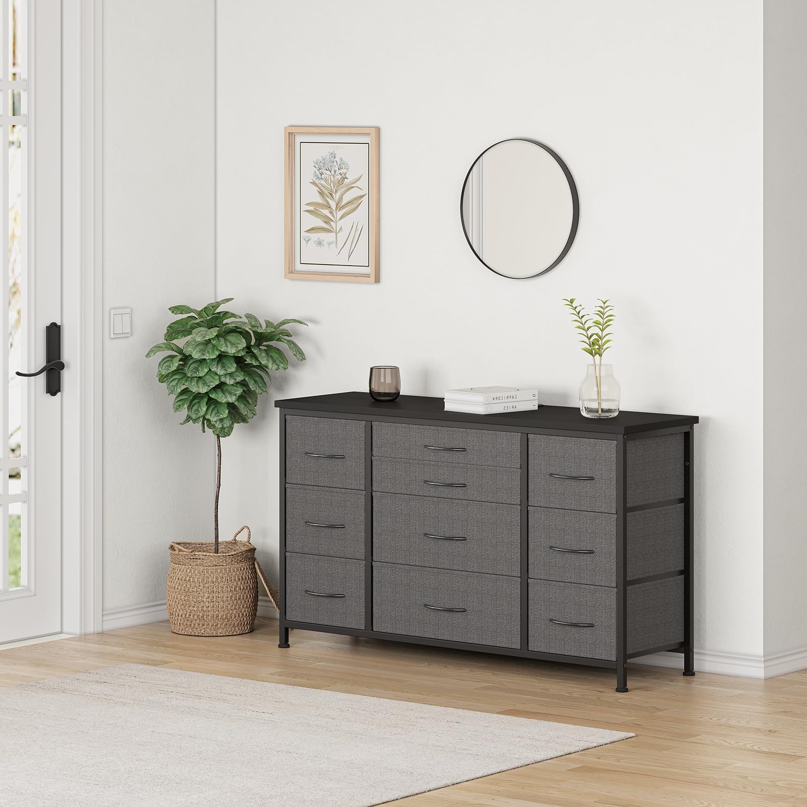 Cassettiera GARVEE con cassetti, credenza con 10 cassetti in tessuto e 3 prese di corrente, cassettiera per soggiorno, credenza per ingresso, mobile contenitore con rivestimento in tessuto, robusta struttura in metallo, piano in legno