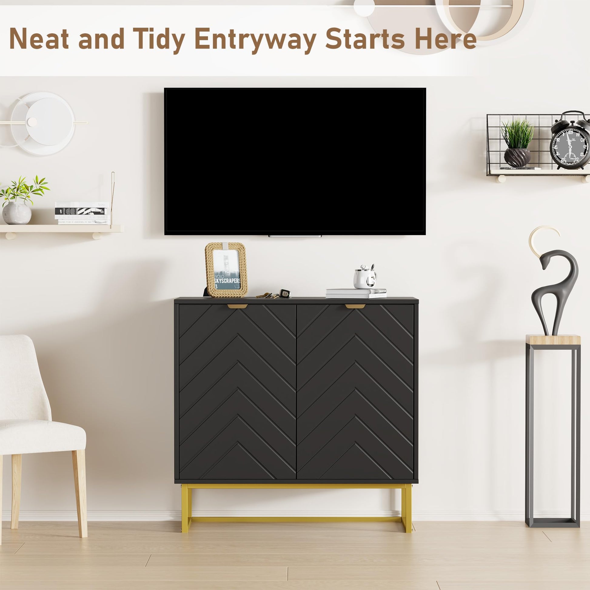 Credenza moderna Garvee da 31,5" con contenitore, motivo a spina di pesce, legno e metallo, maniglie dorate per sala da pranzo e corridoio, oro