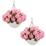 Garvee Set di 2 fiori artificiali di geranio con 12 fiori rosa, resistenti alle intemperie, cestino bianco, da appendere per decorare il giardino e la terrazza - Vaso di fiori bianchi