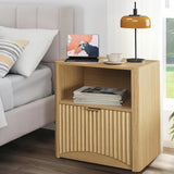 Garvee Comodino Scanalato 58 cm Con Cassetto E Ripiano, Design Mid Century, Legno Resistente, Maniglia Oro, Per Camera E Soggiorno, Elegante Bianco