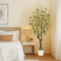 Albero di eucalipto artificiale Garvee da 1.5 m con 50 luci a LED, vaso di plastica, rami regolabili, facile da pulire per soggiorno e ufficio, bianco