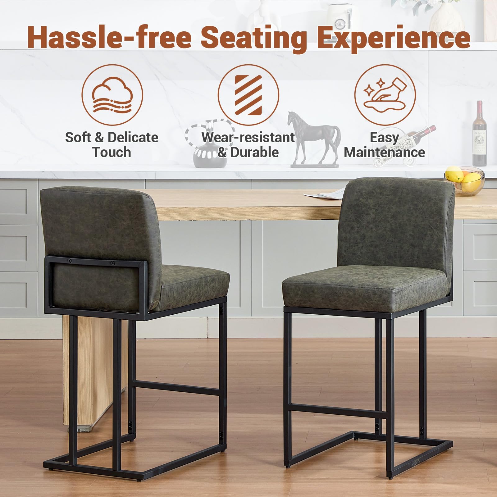 Set di 2 sgabelli da bar Garvee da 24", in similpelle, ergonomici e stabili, struttura in metallo, poggiapiedi, grigio, per isola da cucina e bar, altezza 34-38".