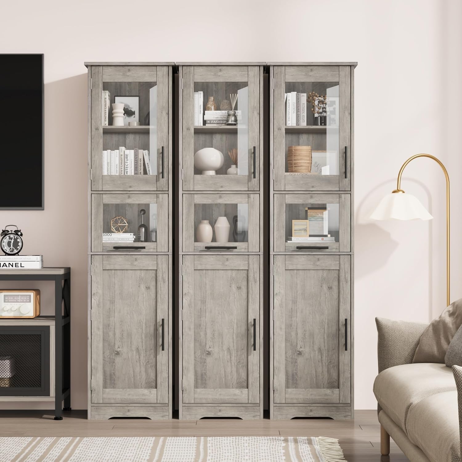 Mobile da bagno alto e stretto Garvee con ripiano regolabile per piccoli spazi, 170 cm, MDF, design moderno, ante con vetro, bianco