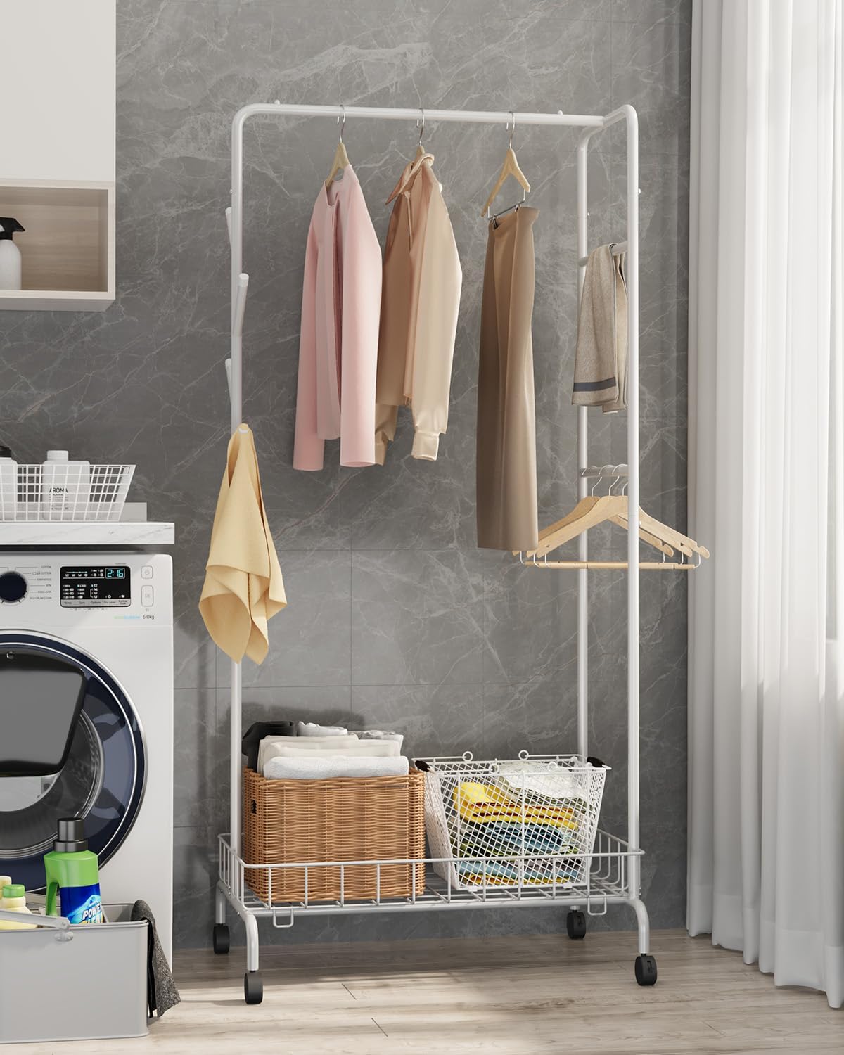 Appendiabiti in metallo Garvee con freni e ripiano, robusto e mobile, acciaio, bianco, per casa e ufficio, salvaspazio