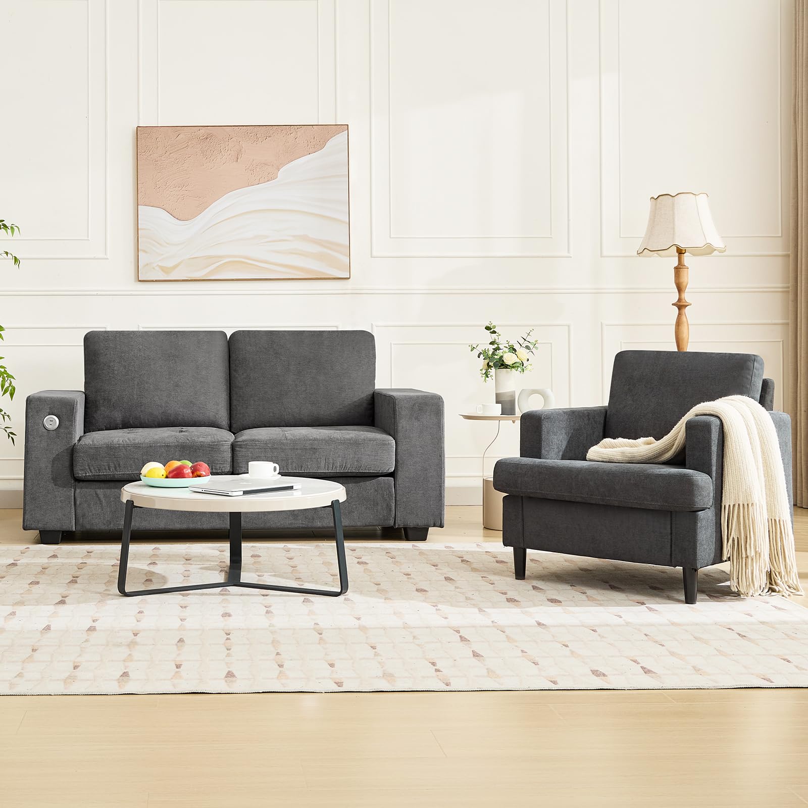 Poltrona moderna Garvee in tessuto di lino con robuste gambe in legno per soggiorno e ufficio, imbottita in modo confortevole, traspirante