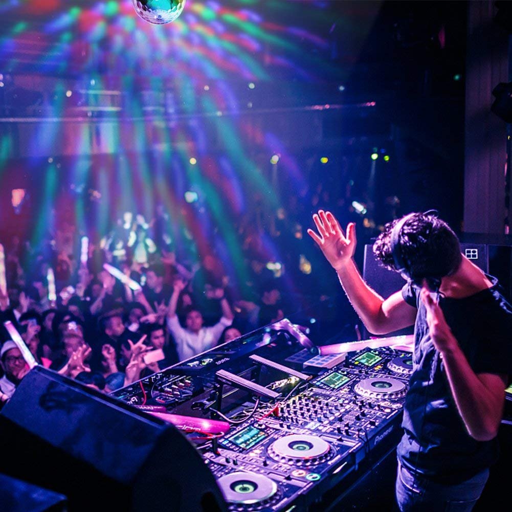 Garvee Disco Ball Disco Light 6W LED Luci per feste DJ Illuminazione da palco 7 colori Controllo musicale Telecomando, 2 pezzi, multicolore