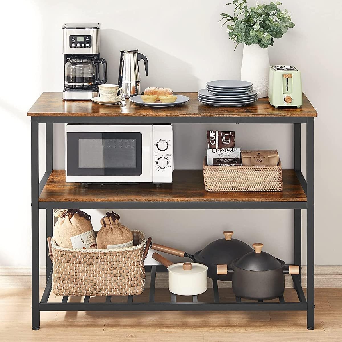 Scaffale da cucina Garvee a 3 ripiani con ampio piano di lavoro, robusta struttura in acciaio, stile industriale, 120x60x90 cm, marrone rustico