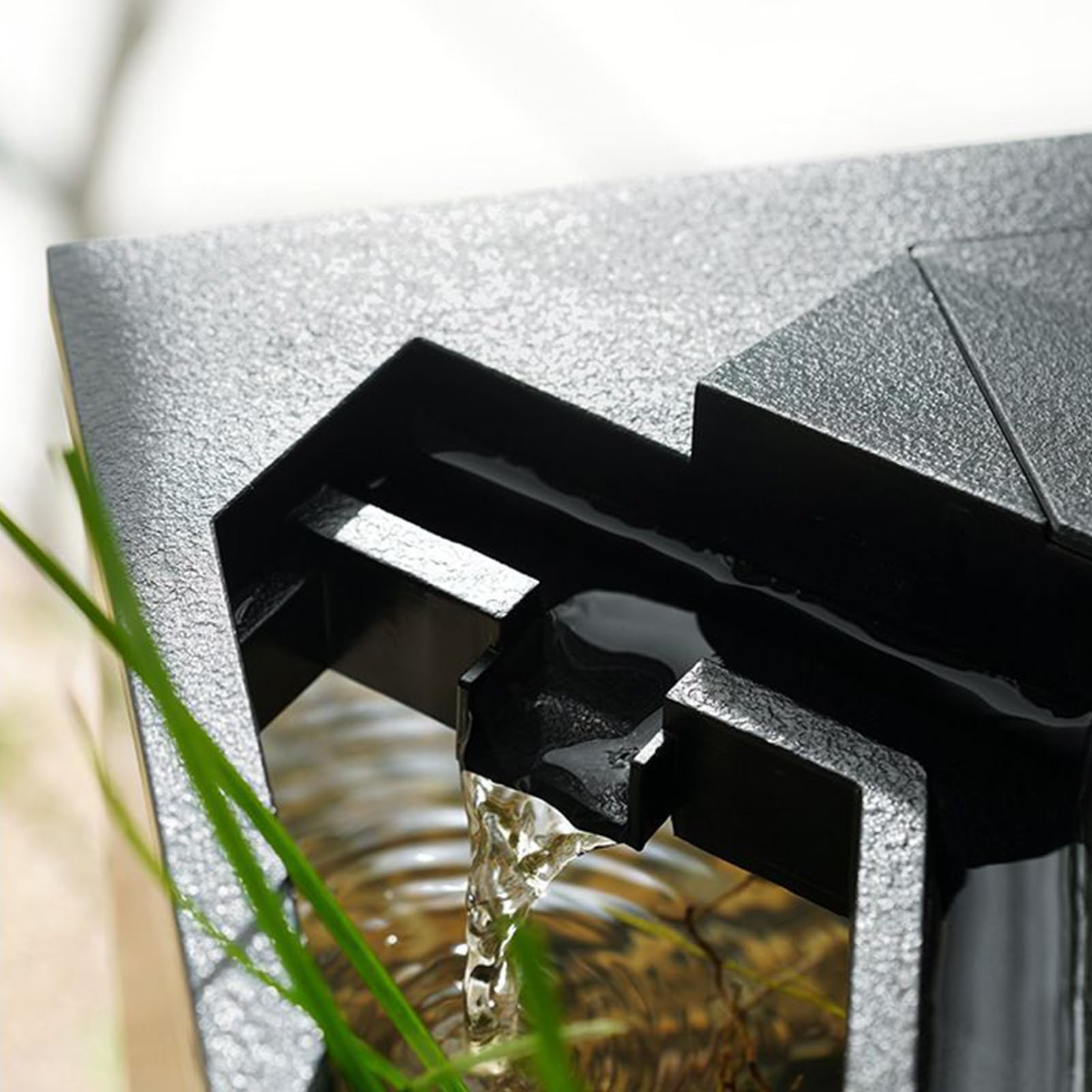 Kit per acquario piccolo Garvee da 3 galloni per pesci Betta con luce LED, generatore di ossigeno, acrilico, filtro silenzioso per ufficio e casa, trasparente