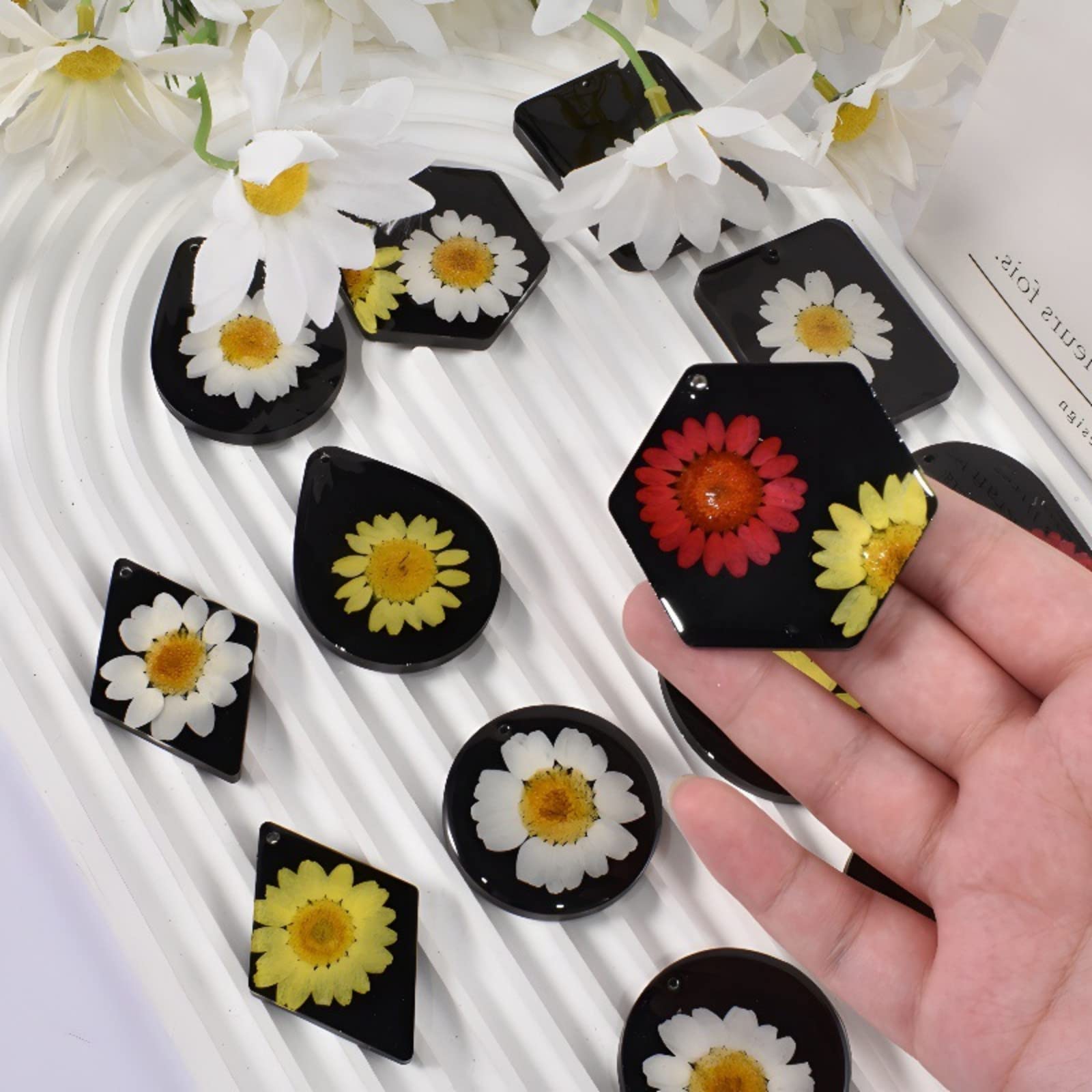 Set di 12 stampi per orecchini in silicone Garvee, ovali ed esagonali, in resina epossidica, versatili per donne e ragazze, per la creazione di gioielli.