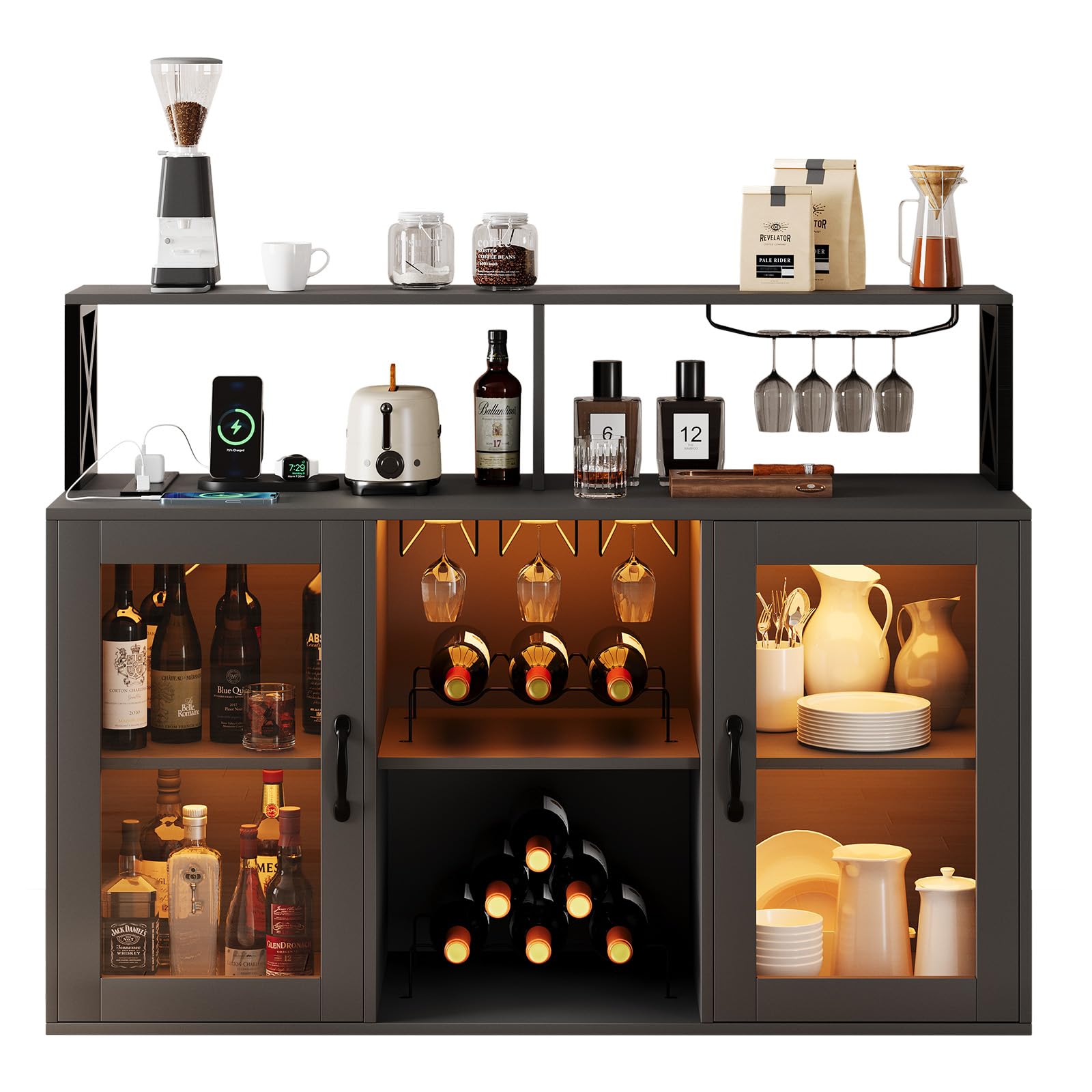 Mobile bar per vino Garvee con portabottiglie, luce LED RGB, stazione di ricarica, ripiani regolabili, legno, in piedi per cucina e soggiorno