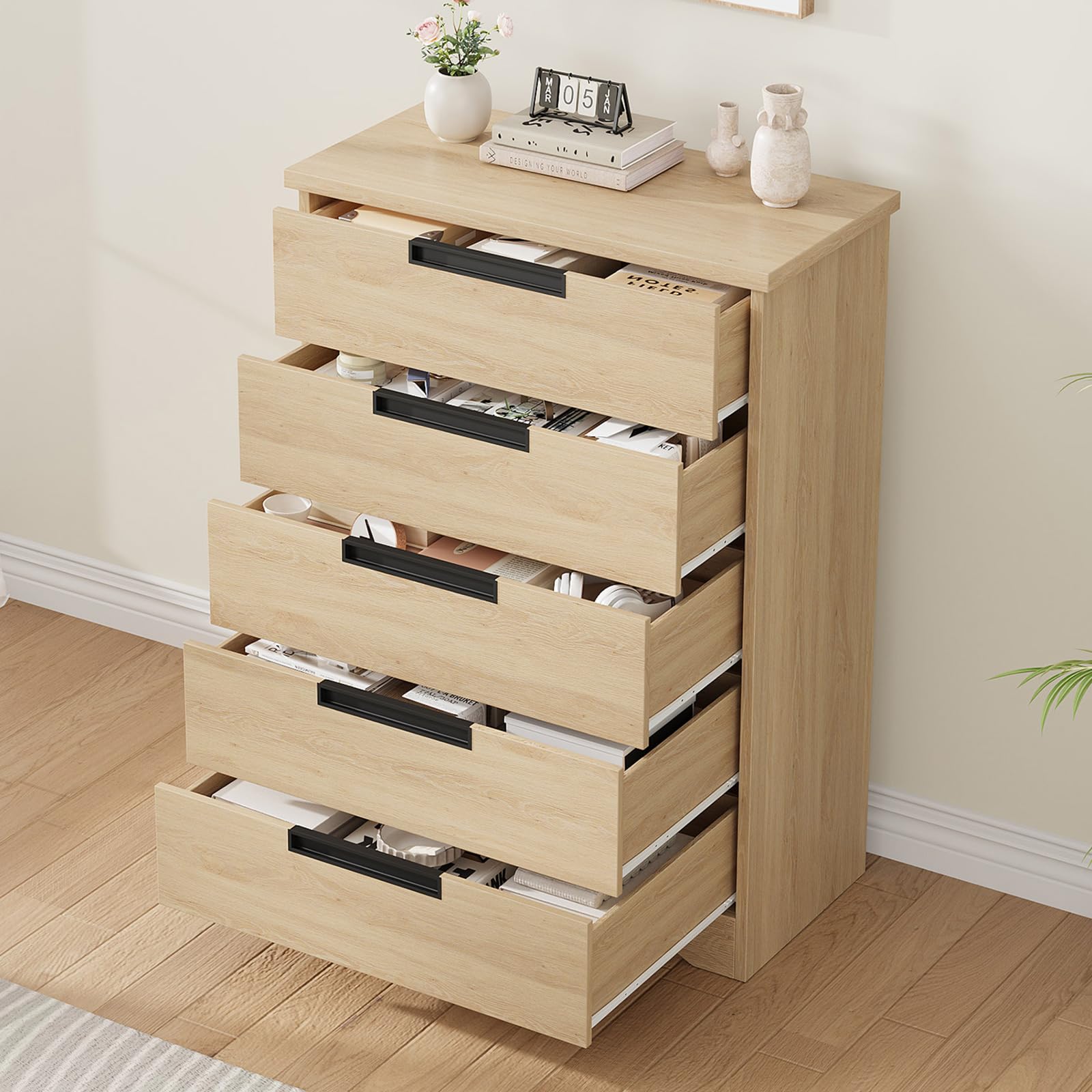 Cassettiera in legno Garvee a 5 cassetti con maniglie integrate per camera da letto e soggiorno, design moderno, robusta, versatile, bianca