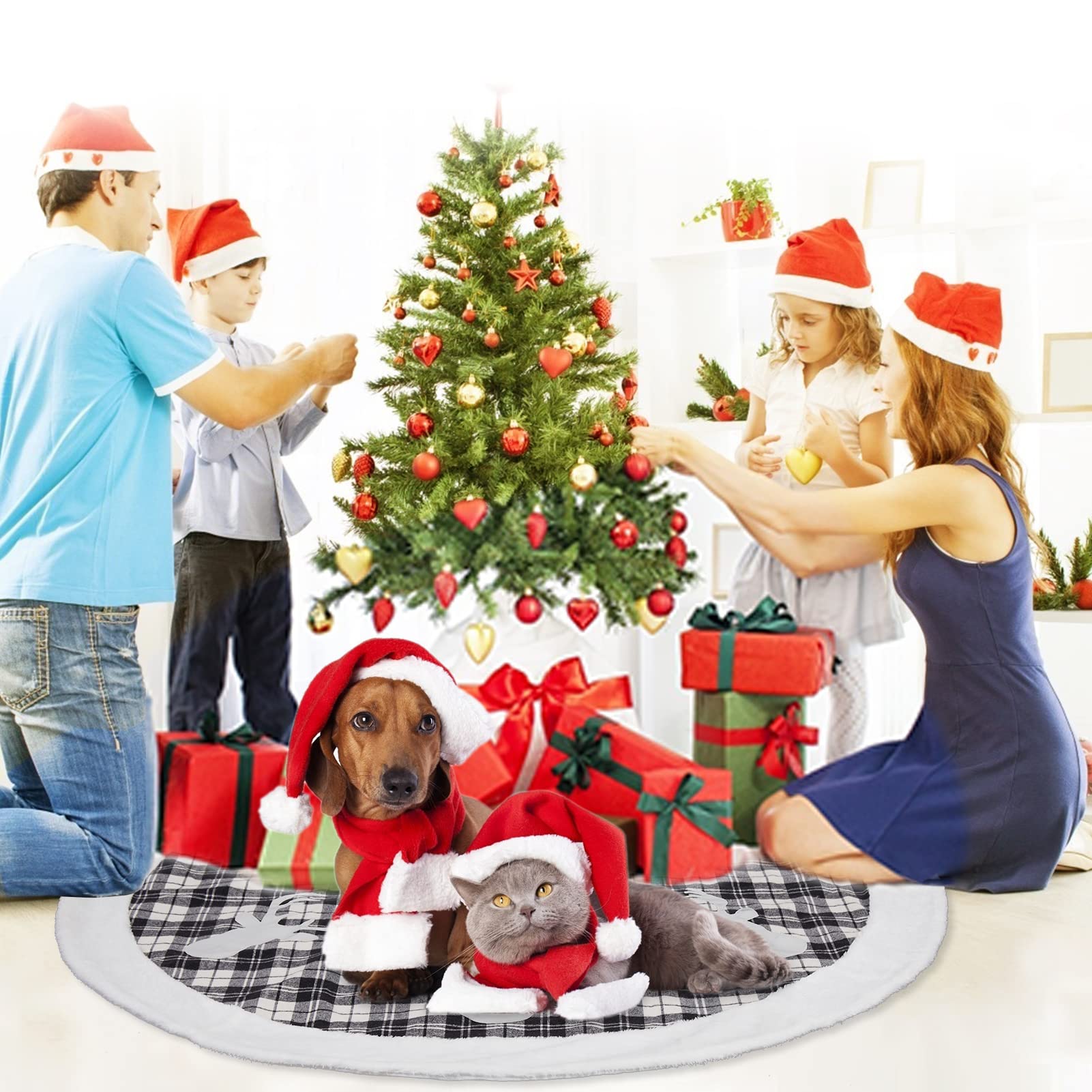Gonna per albero di Natale Garvee da 48 pollici a quadri bianchi e neri con rifiniture in pelliccia sintetica bianca e motivi di renne argentate per feste e celebrazioni in famiglia