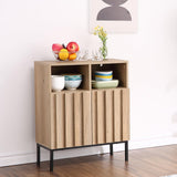 Garvee Mobile Buffet Sideboard con Ante Scanalate e Ripiani Regolabili, Legno Ingegnerizzato, Gambe in Ferro, Design Rustico per Soggiorno Sala da Pranzo Ingresso, 60x27x73 cm, Rovere Effetto Naturale