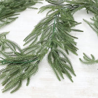 GARVEE Decorazione natalizia in pino da 200 cm, in PVC verde realistico, resistente, per la casa, per matrimoni e Natale