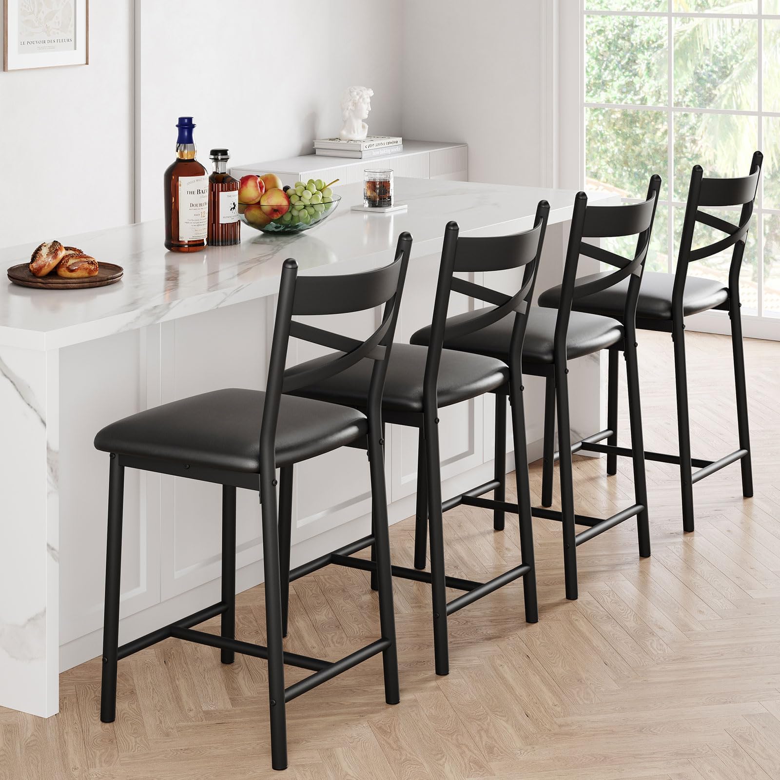 Set di 2 sgabelli da bar Garvee, struttura in metallo, seduta in PU, design a X, schienale, poggiapiedi, 26" nero, isola cucina, sala da pranzo