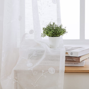 GARVEE Coppia di tende con occhielli, voile ricamato floreale bianco, poliestere trasparente leggero, per camera da letto e soggiorno, 132x183 cm