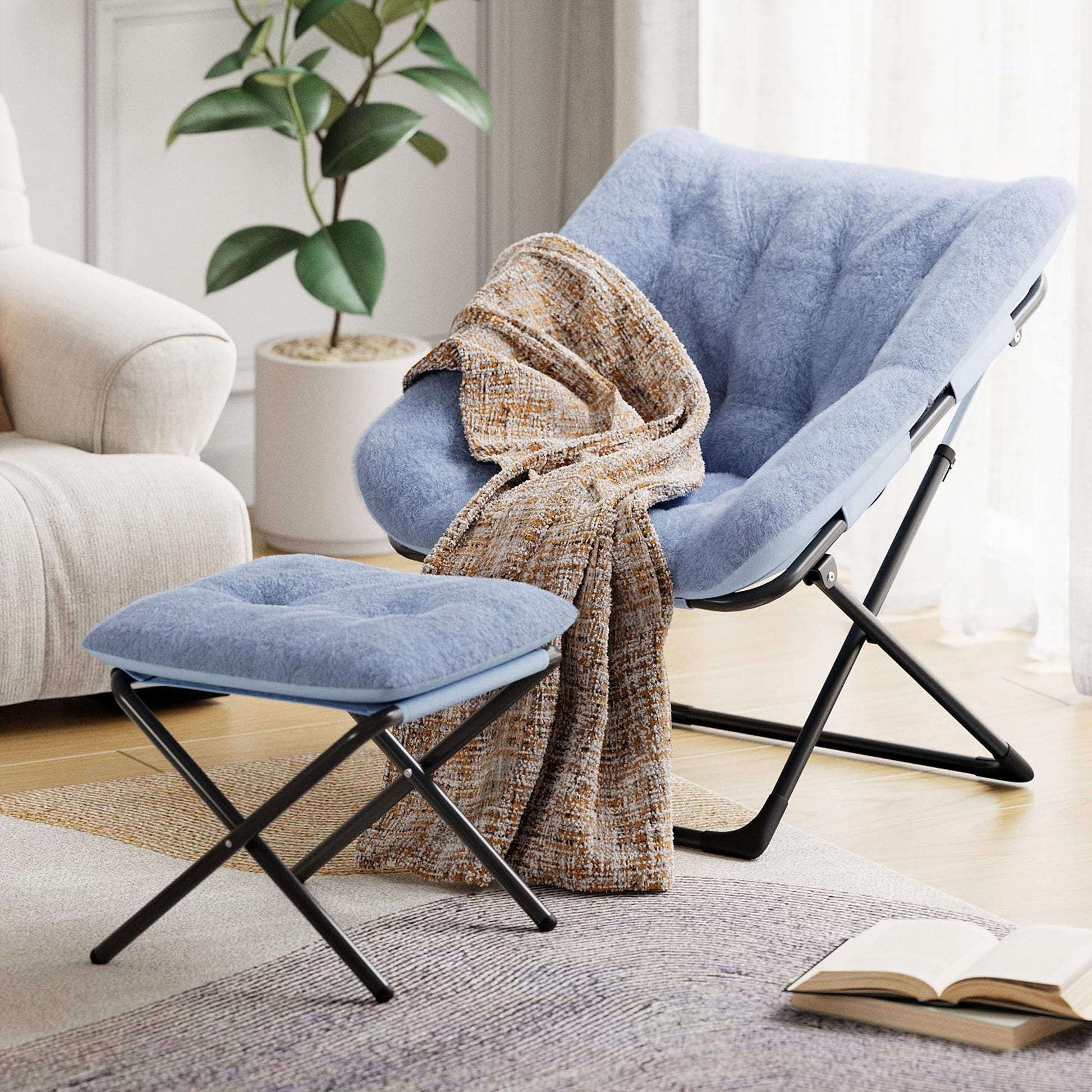 Garvee Comfy Chair XL, poltrona in pelliccia sintetica con struttura in metallo e base antiscivolo per soggiorno e camera da letto, blu, XL