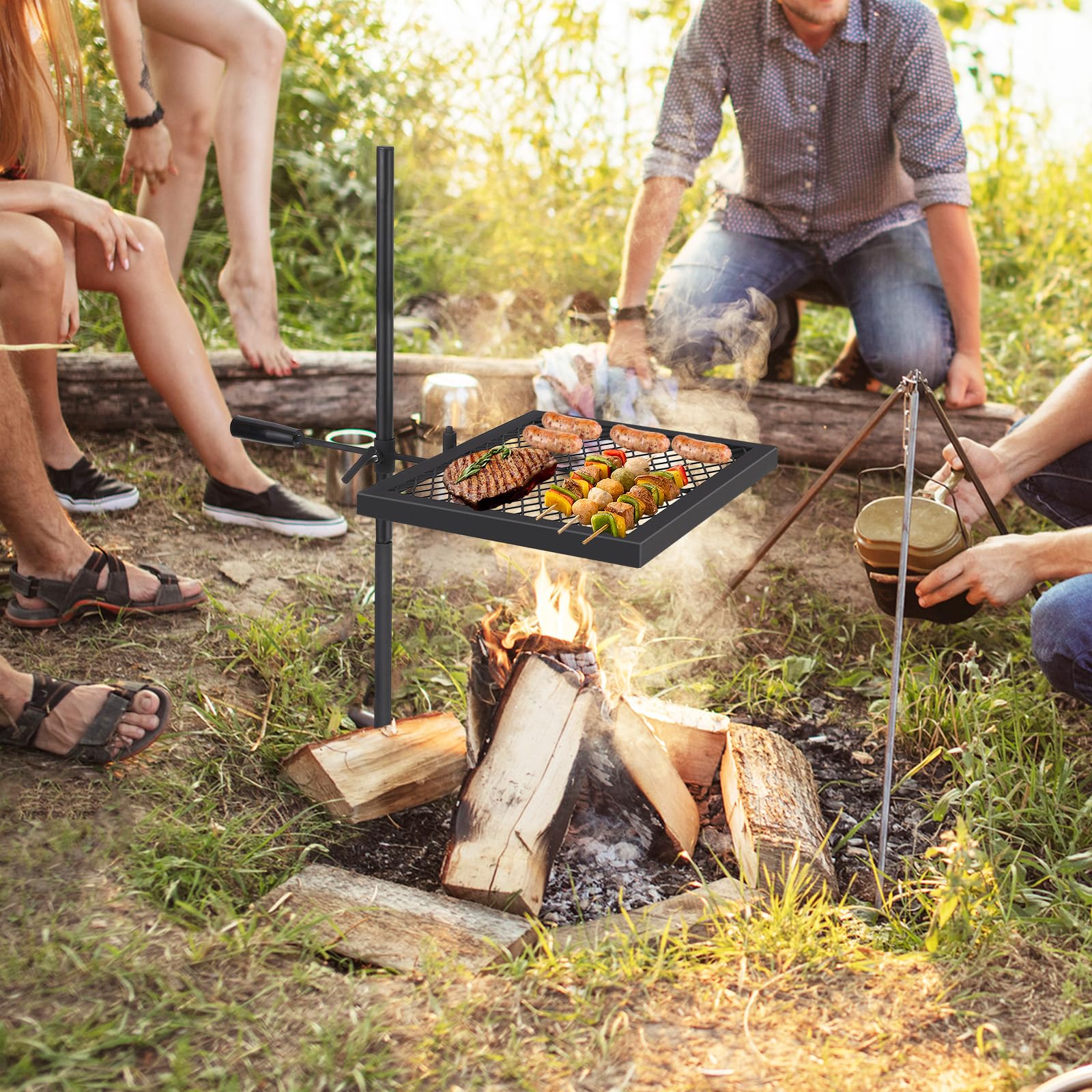Griglia girevole per falò Garvee da 16,7'' x 12,6'' realizzata in robusto acciaio con rotazione a 360° e regolazione dell'altezza per barbecue all'aperto, picnic, giardino, nera