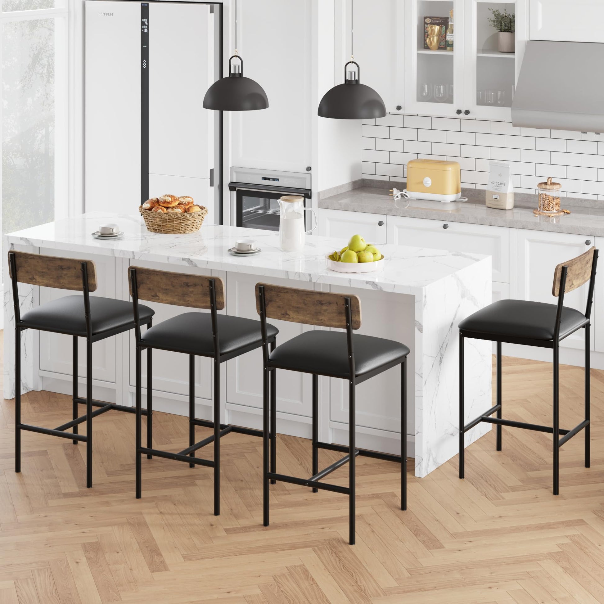 Set 4 ripiani bar Garvee imbottiti con binari, seduta ampia, struttura in metallo, poggiapiedi, marrone retro, per isola cucina e bar