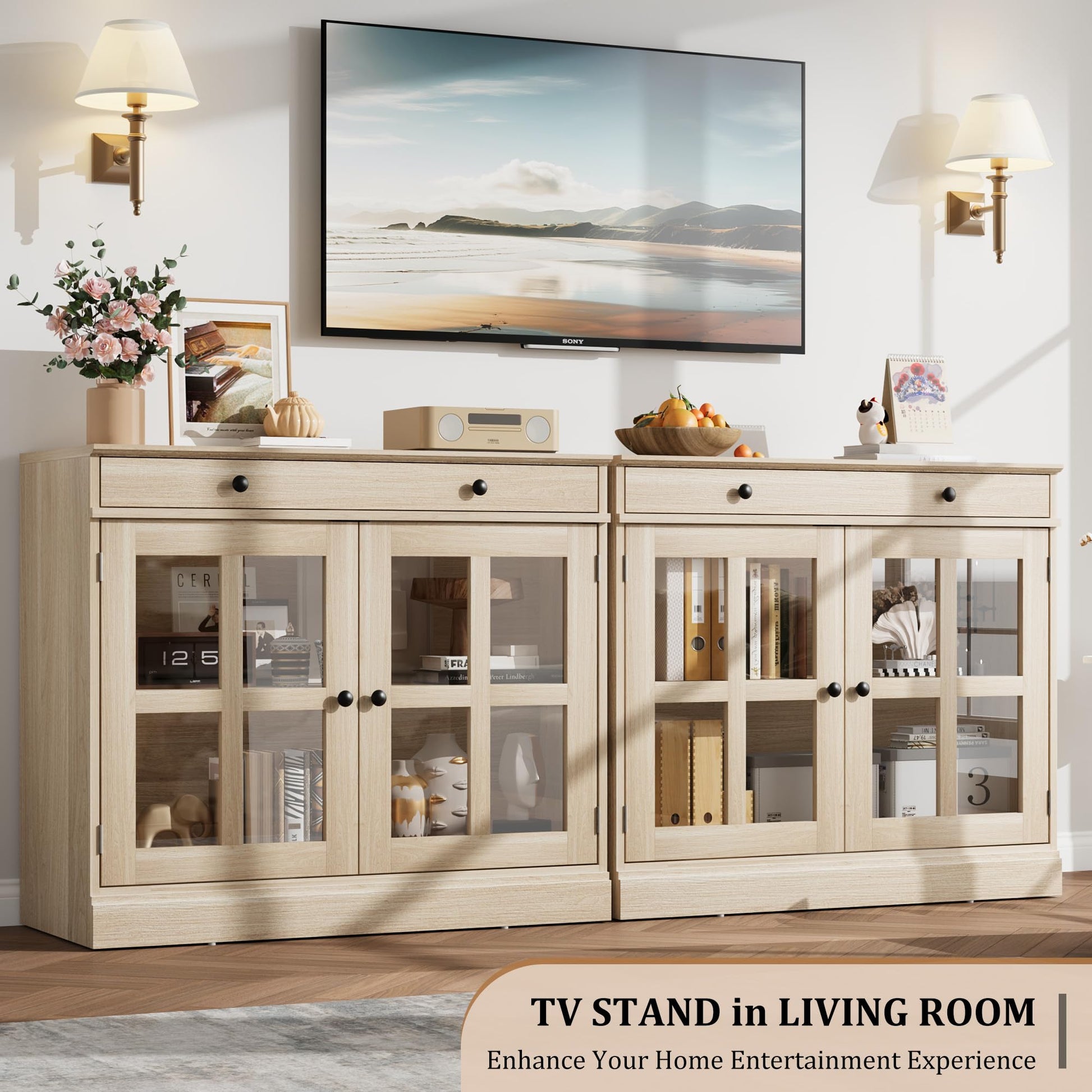 Credenza Garvee da 35,4" con anta in vetro, ripiani regolabili, chiusura ammortizzata, rovere, per sala da pranzo e cucina, struttura robusta, facile da montare