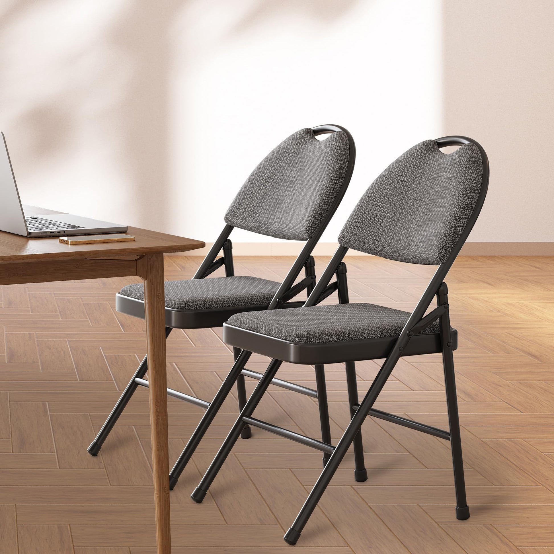 Garvee Set di 2 sedie pieghevoli con imbottitura in similpelle, struttura in metallo, ergonomiche, pieghevoli, piedini antiscivolo, grigio, per ufficio e uso esterno