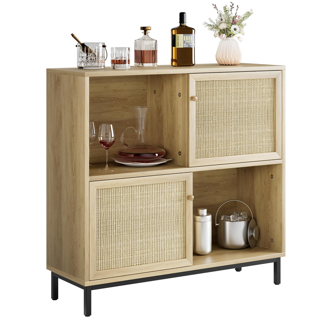 Mobile bar Garvee, credenza in rattan con anta scorrevole, mobiletto in legno per vino e liquori per soggiorno e sala da pranzo, 4 scomparti portaoggetti