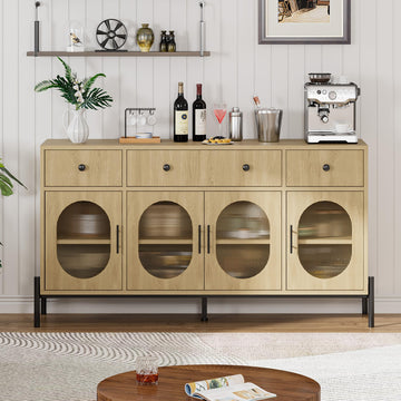 Credenza Garvee da 62 pollici con 3 cassetti e 4 ante in vetro per sala da pranzo e cucina, legno robusto, toni naturali, ripiani regolabili, dispositivo antiribaltamento