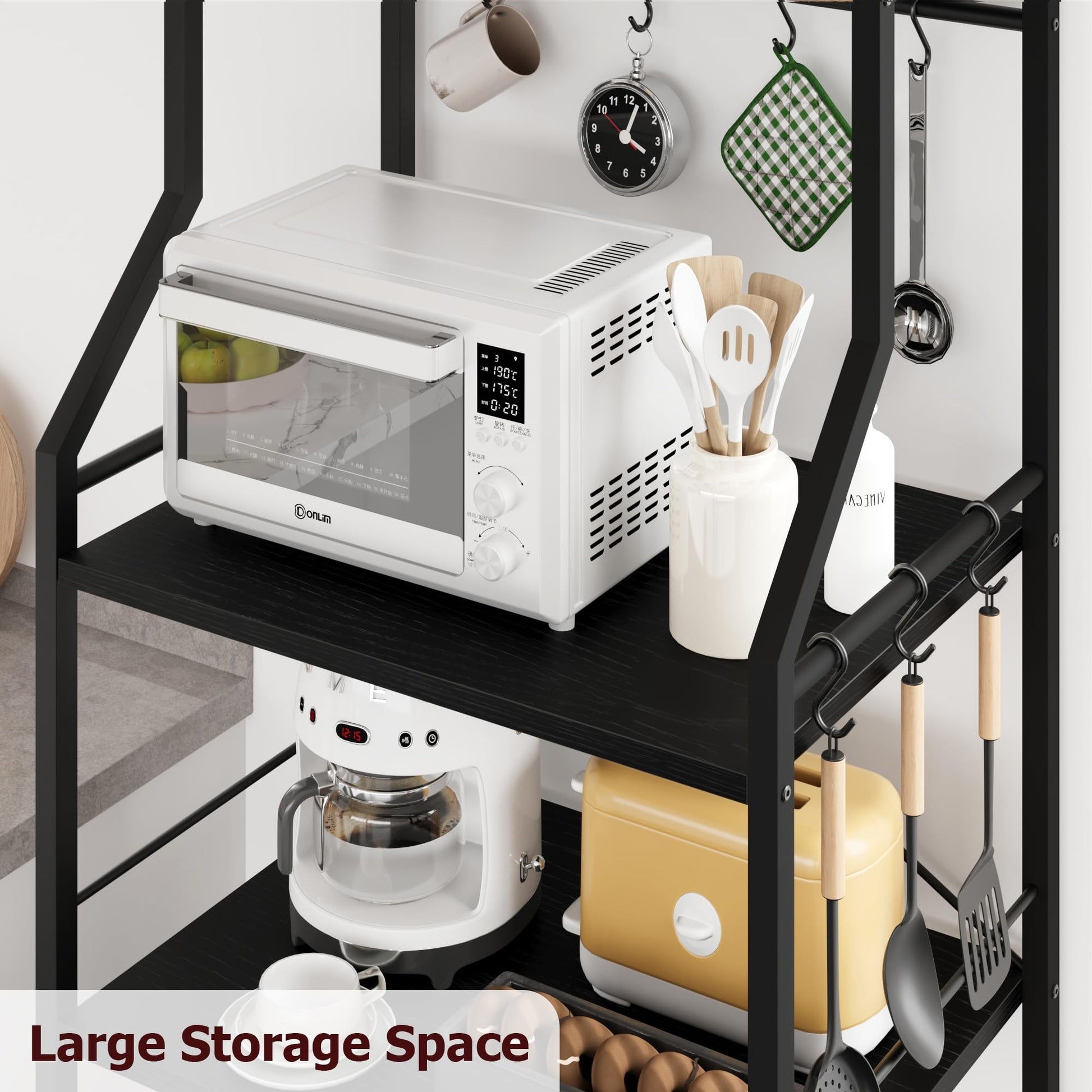 Scaffale da cucina Garvee Bakers Rack con 5 ripiani, 2 cestelli in filo metallico, 8 ganci, robusto MDF e acciaio, nero rustico, versatile per cucina e bar