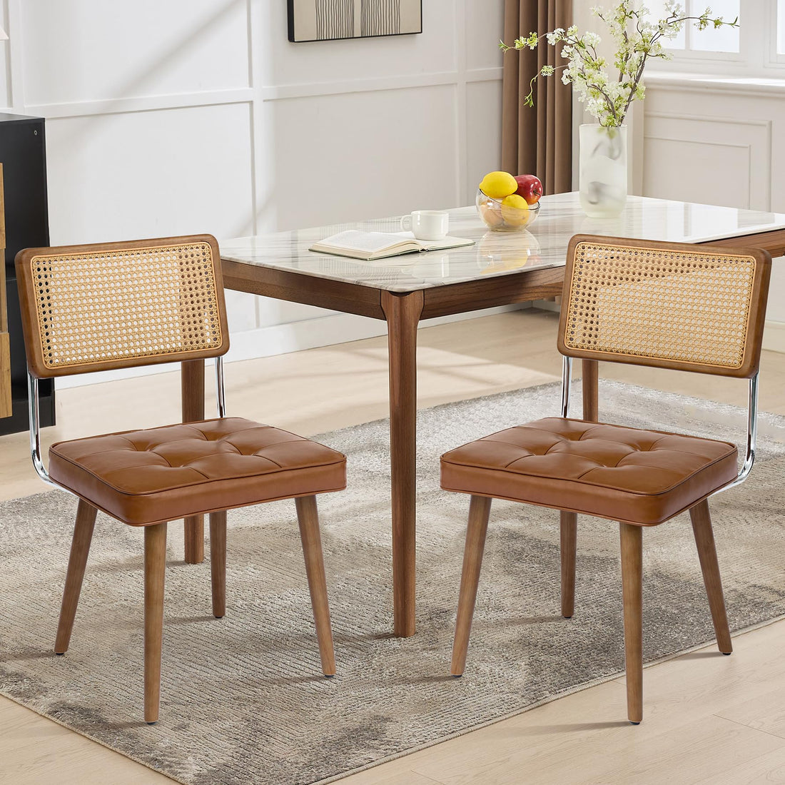 Set di 2 sedie da pranzo Garvee Mid Century in rattan con schienale intrecciato a mano, seduta imbottita, struttura in legno, pelle PU marrone, per cucina e sala da pranzo