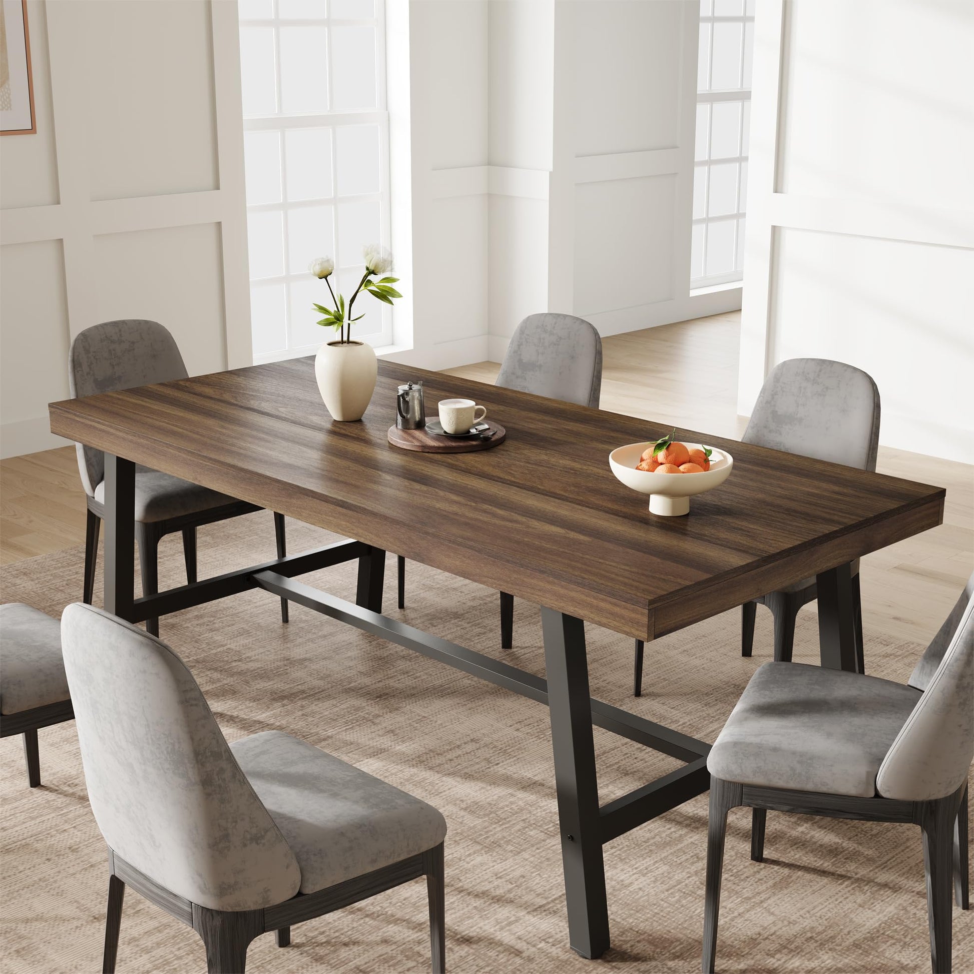 Tavolo da pranzo in legno industriale Garvee per 6-8 persone con robusta struttura in metallo, gambe regolabili, finitura marrone rustico da 70,87".