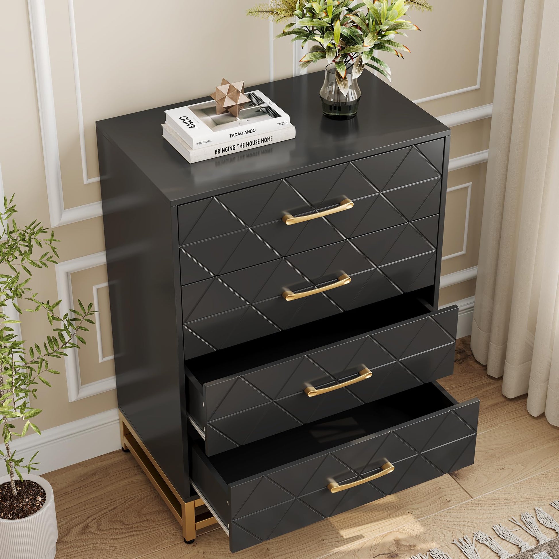 Cassettiera Garvee nera a 4 cassetti con maniglie in metallo per camera da letto, ufficio, soggiorno, 23.9"x15.8"x36.2", design moderno in legno